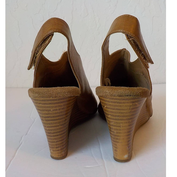 Aerosoles Heelrest Up Close Wedge Pumps Women 10M Open Toe Brown Faux Leather - Picture 5 of 12